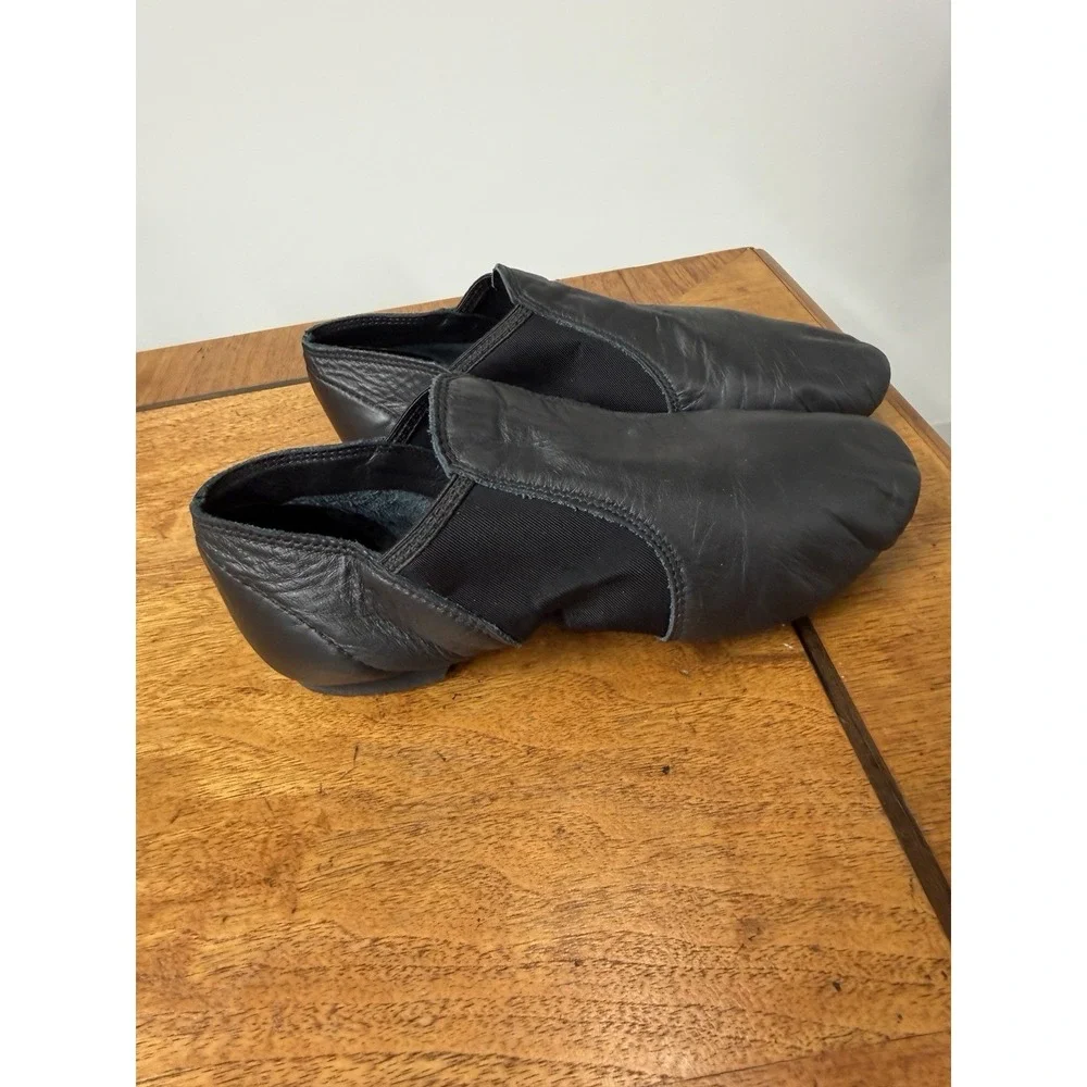 Capezio Women's 8.5 Split Sole Slip Black Leather Jazz Shoes Dance Performance